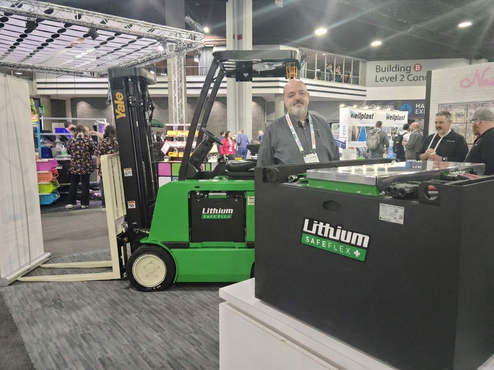 Forklift Battery Sizes and Compatibility