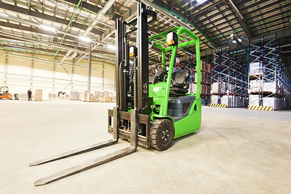 safer-forklifts-with-phosphate-li-ion-batteries