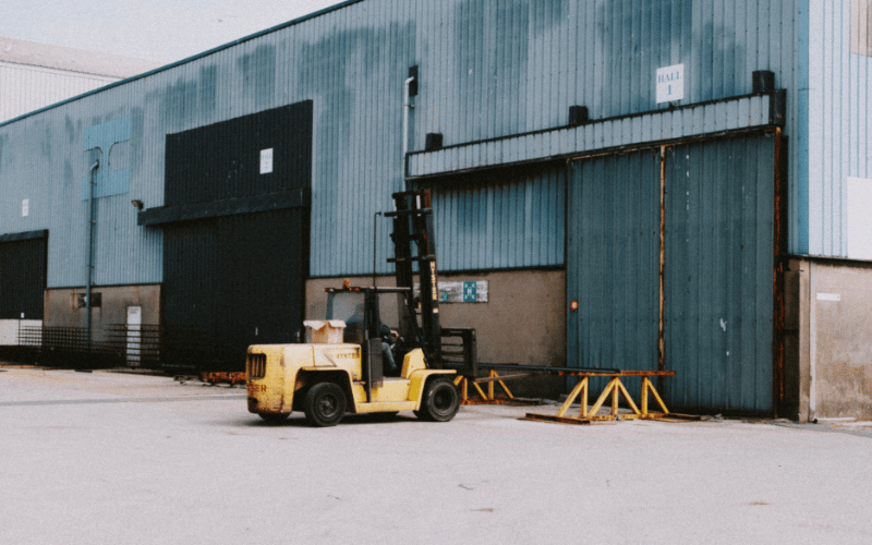 Summer Heat and Forklift Battery Performance With Charging, Ventilation, and Lifespan Tips